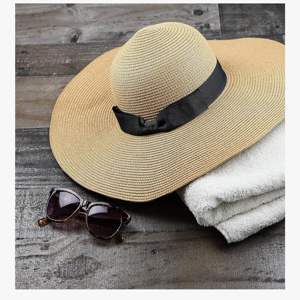 NEW: Chic Beige Wide Brim Hat with Black Band
